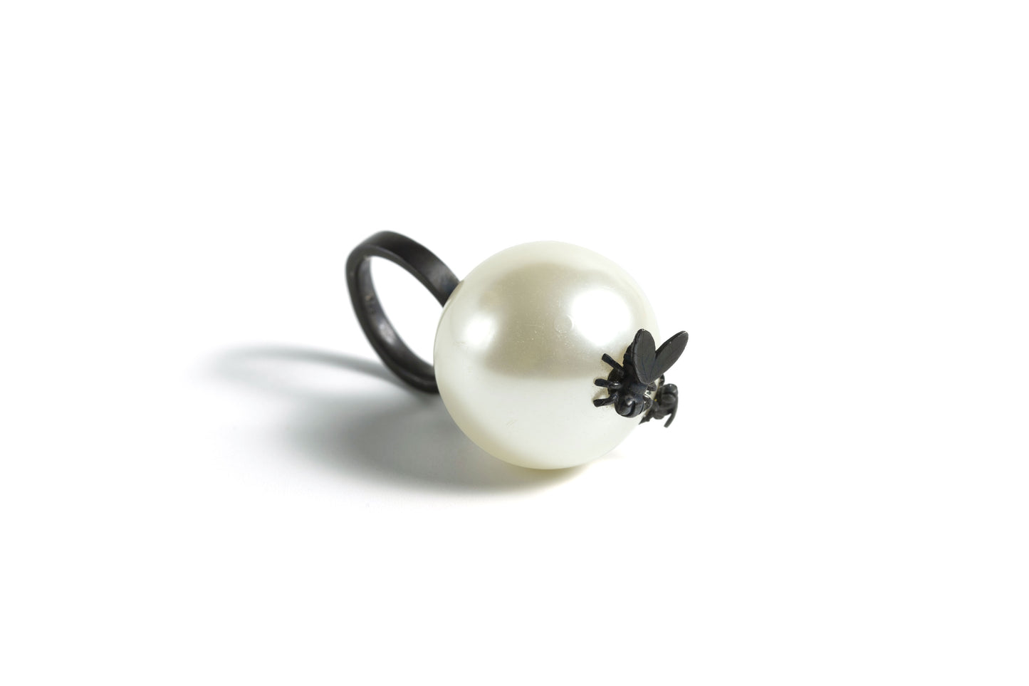 ANILLO PERLA ABULÓN MOSKA BLACK PATPAV
